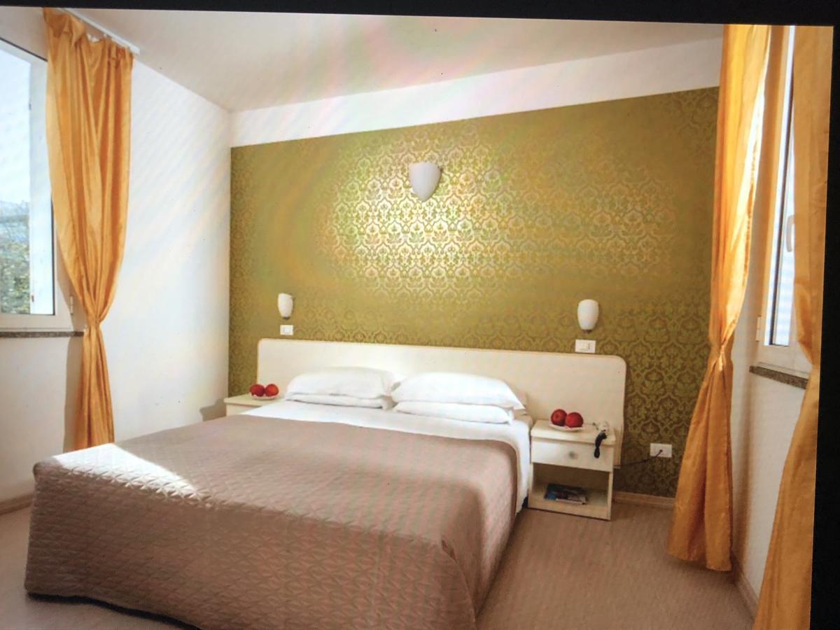 רימיני Hotel Stella Polare מראה חיצוני תמונה