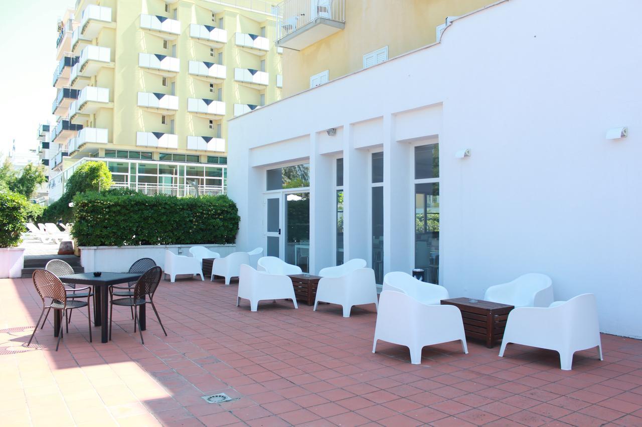 רימיני Hotel Stella Polare מראה חיצוני תמונה