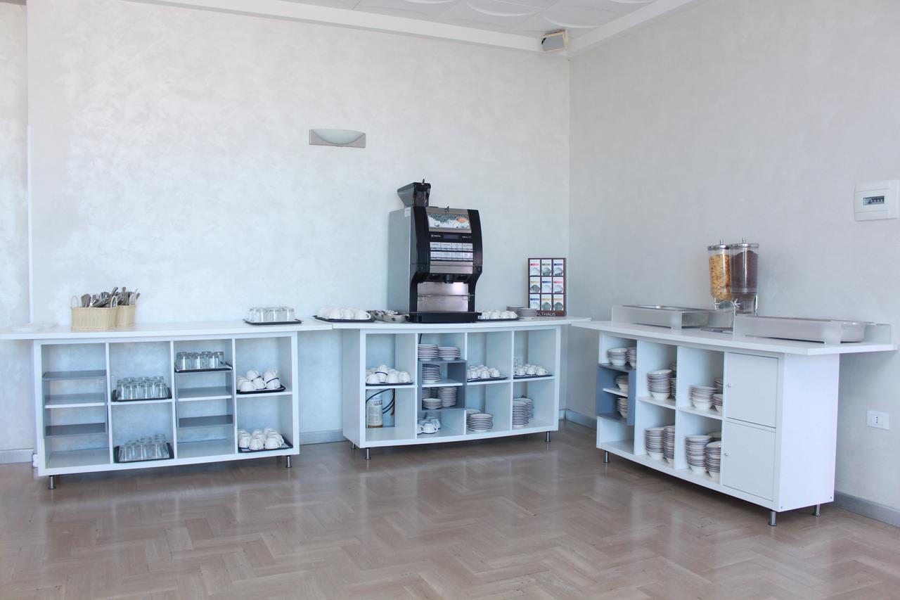 רימיני Hotel Stella Polare מראה חיצוני תמונה