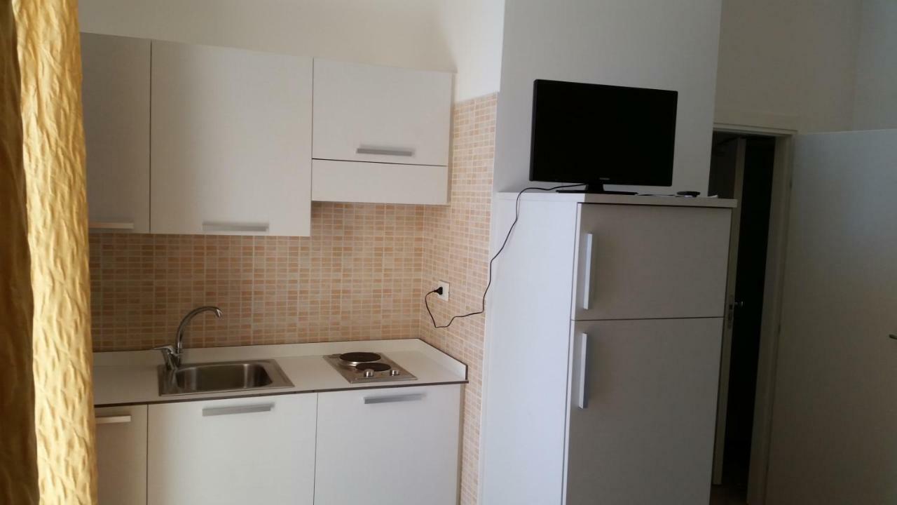 רימיני Hotel Stella Polare מראה חיצוני תמונה